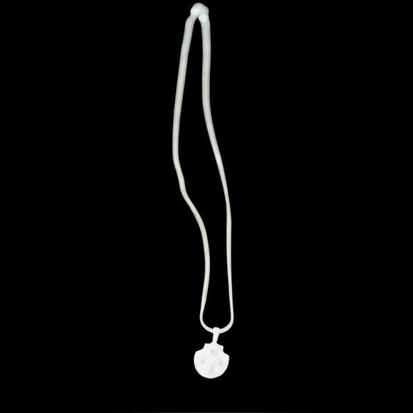solid 14kt sterling shell pendant .925 chain Jewelry - Solid 14kt white gold and .925 Silver Shell Pendant only